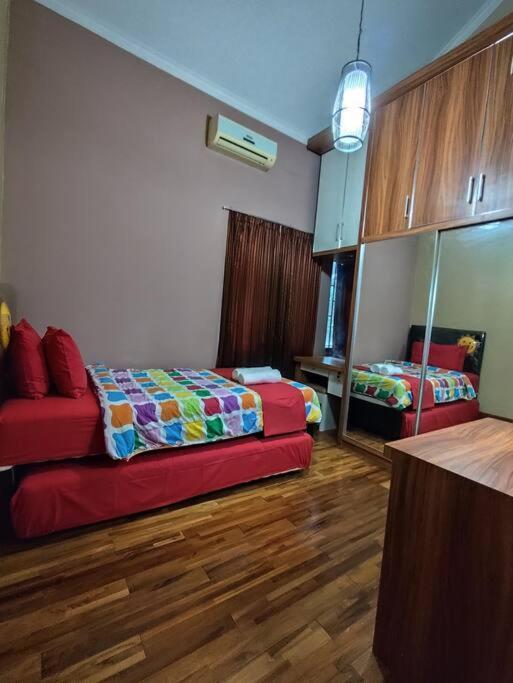 Niki Mawon Homestay Kejayan Extérieur photo