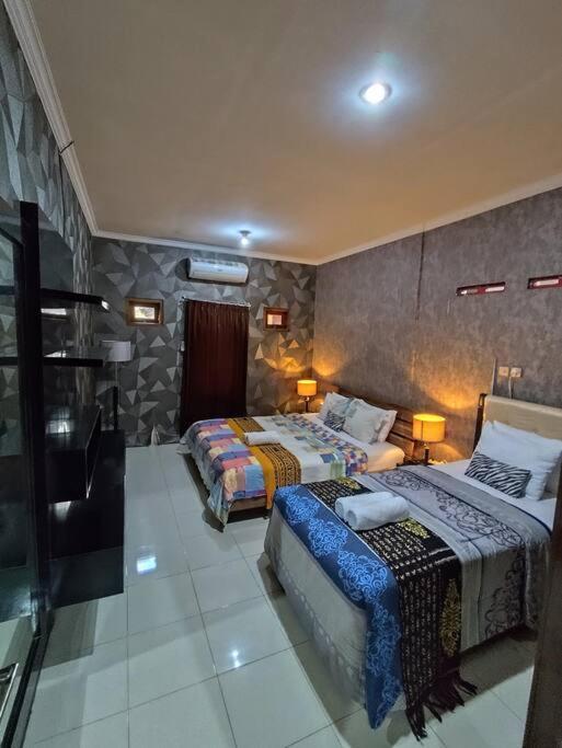 Niki Mawon Homestay Kejayan Extérieur photo
